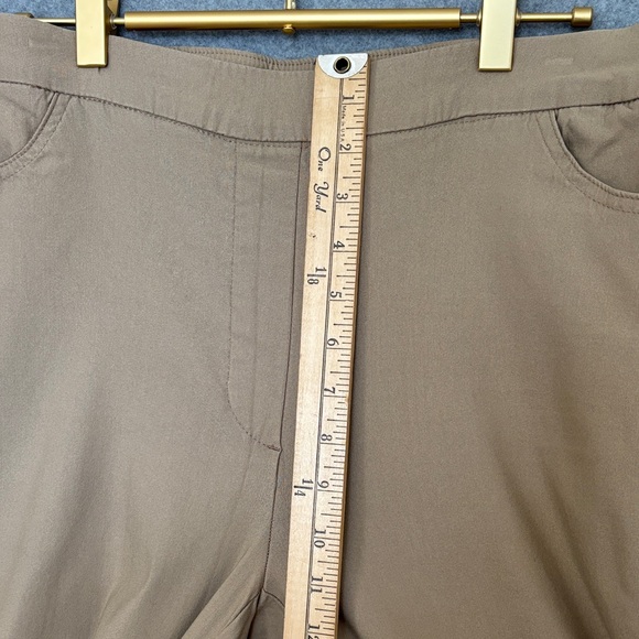 Alfred Dunner Cropped Capri Pants 10 Khaki - Picture 7 of 7